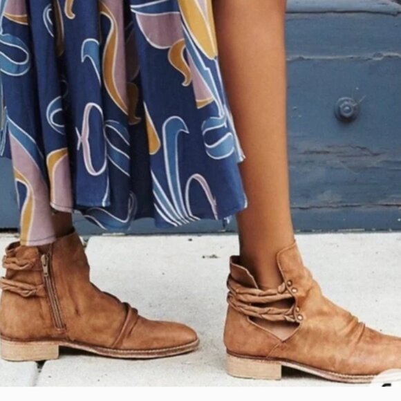 FREE PEOPLE Distressed Landslide Ankle Boot - Picture 1 of 13